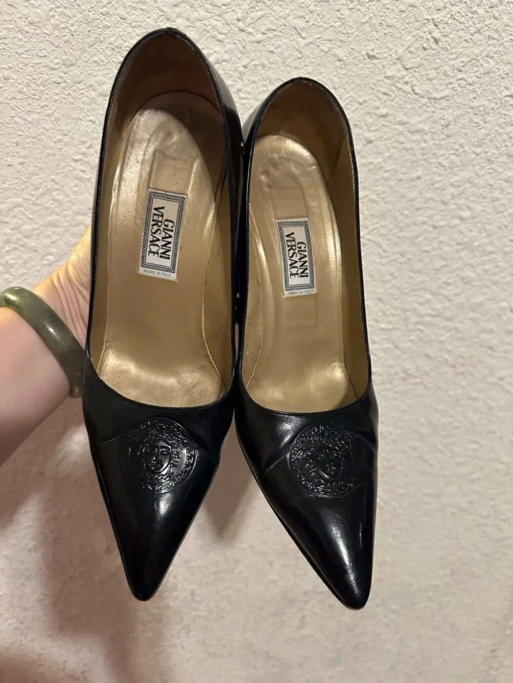 Vintage Gianni Versace Medusa Black Leather Pointed Toe Pumps high heels